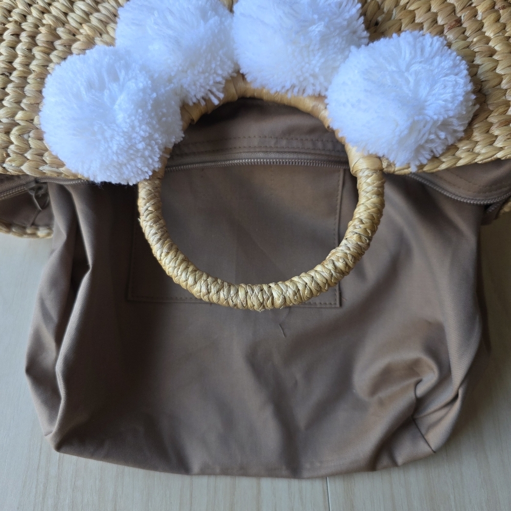 Sea And Grass Camryn White Pom Pom Bag - Picture 9 of 10
